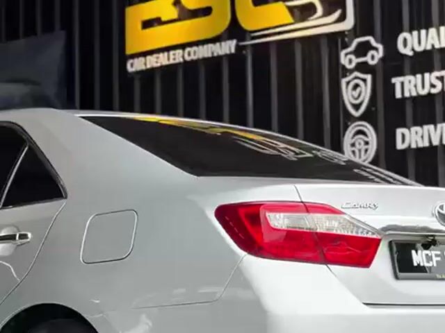 2012 Toyota CAMRY 2.0 G - 1