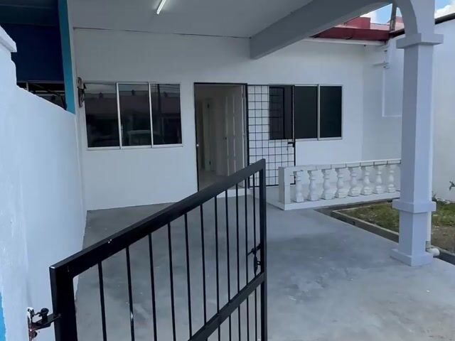Video Image 1
