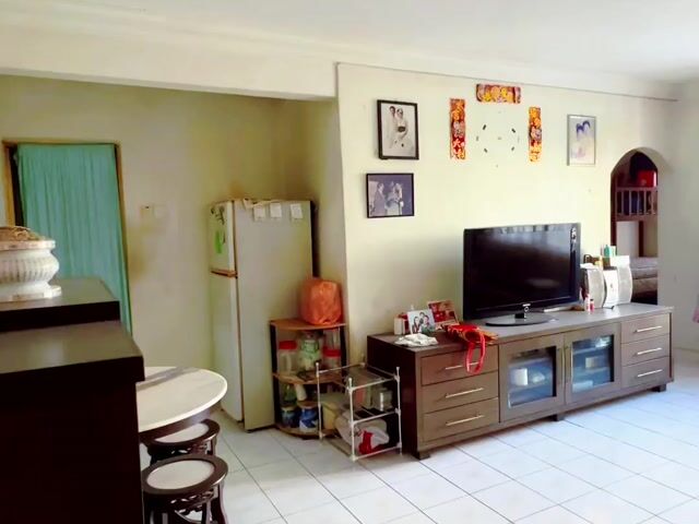Video Image 1
