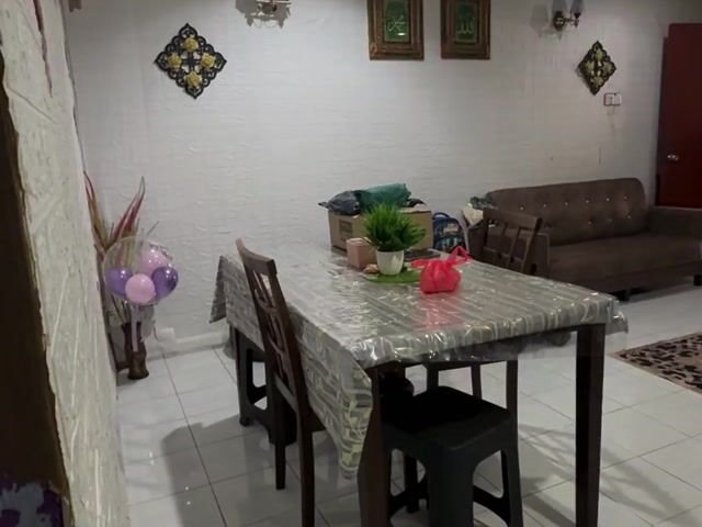 Video Image 1