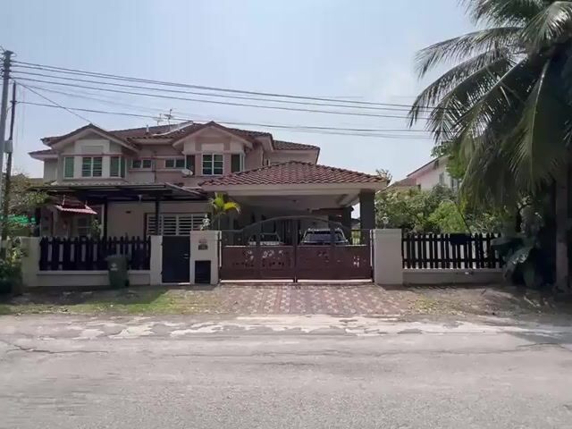 Video Image 1