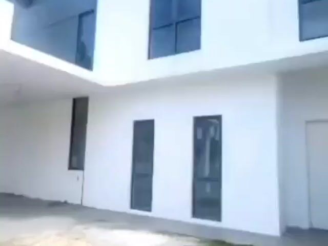 Video Image 1
