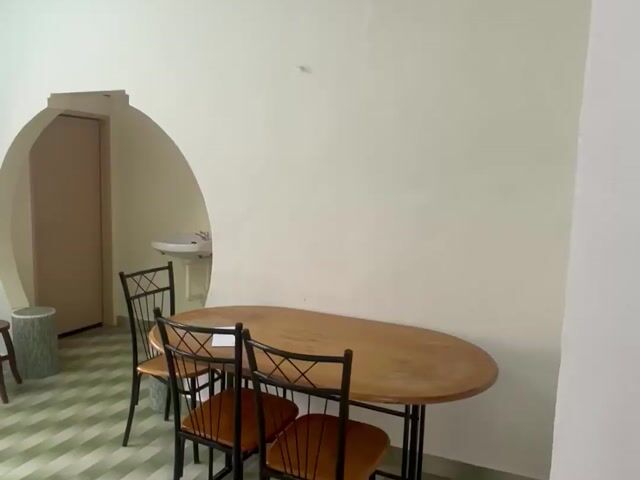 Video Image 1