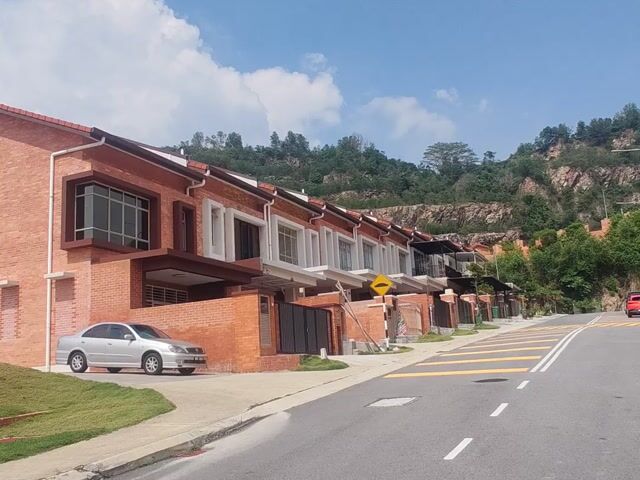 Video Image 1