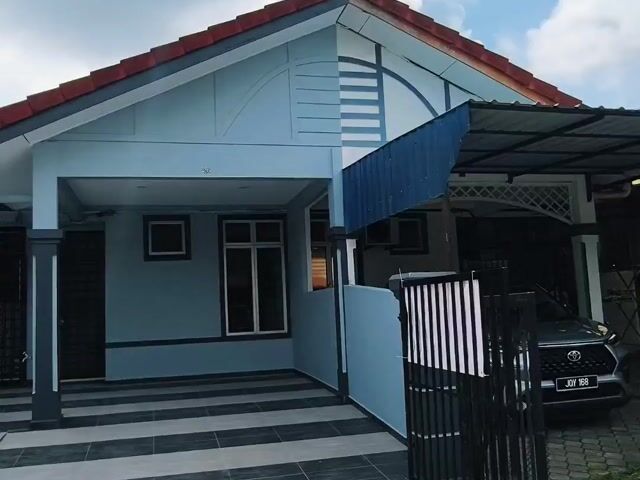 Video Image 1