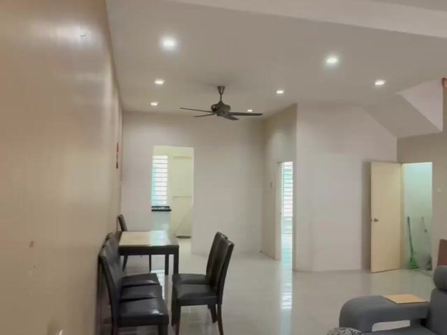 Video Image 1