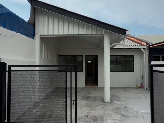 Video Image 1