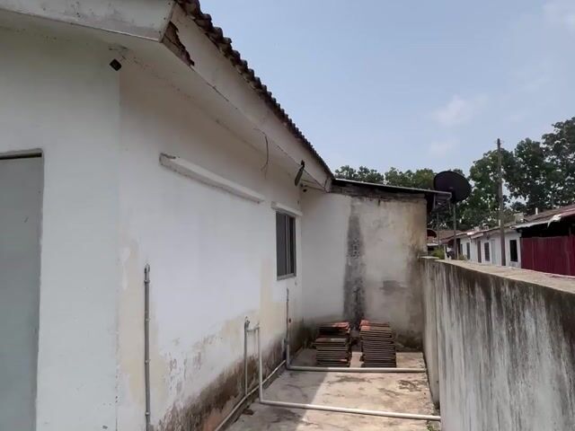 Video Image 1