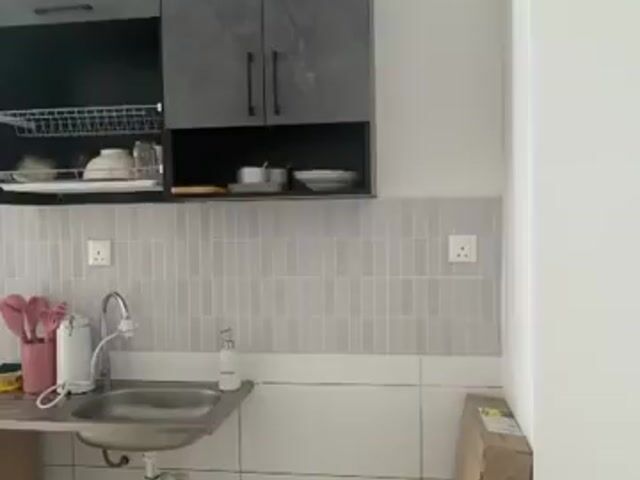 Video Image 1