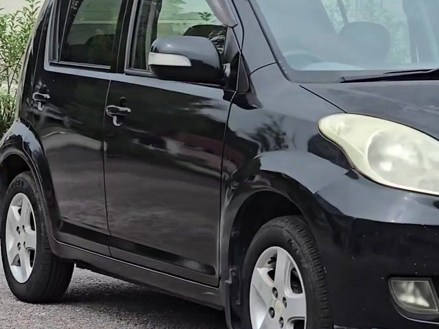 2010 Perodua MYVI 1.3 EZI (A) sape cepat dia dapat - 1