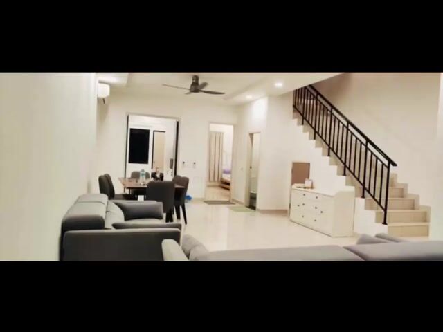 Video Image 1
