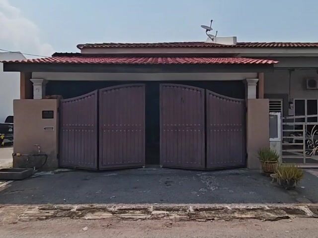 Video Image 1