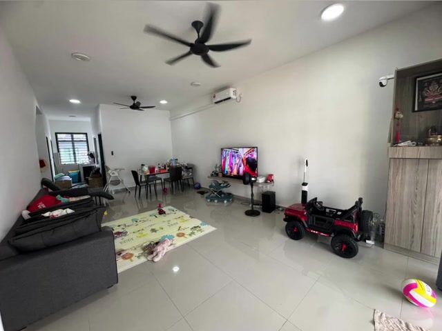 Video Image 1