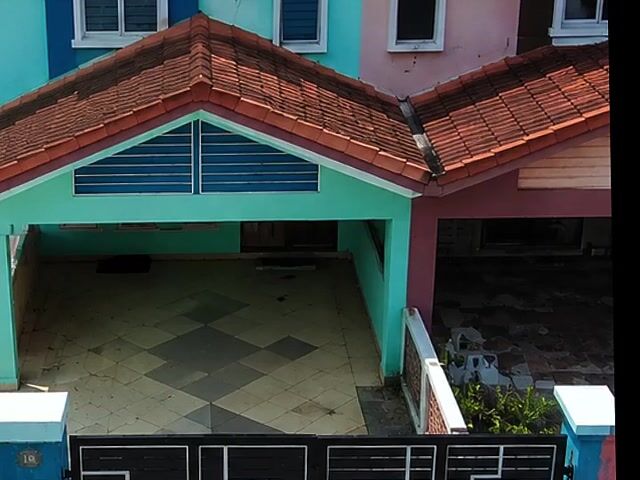 Video Image 1