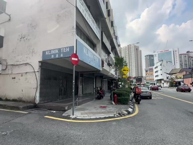 Video Image 1