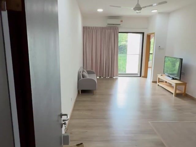 Video Image 1
