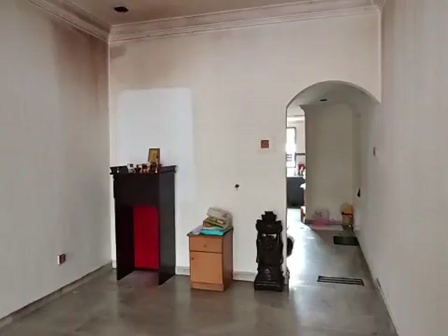 Video Image 1
