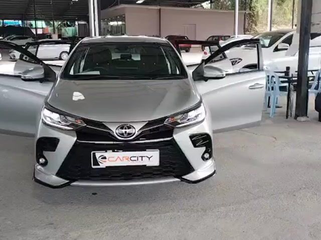2024 Toyota YARIS 1.5 G E FACELIFT MILEAGE 20K FSR - 1