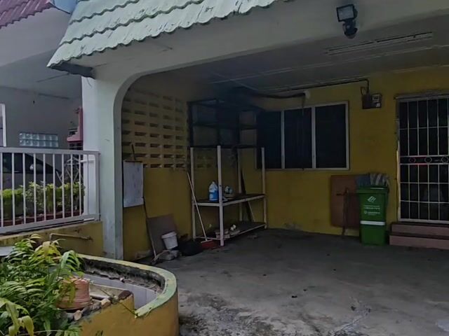 Video Image 1
