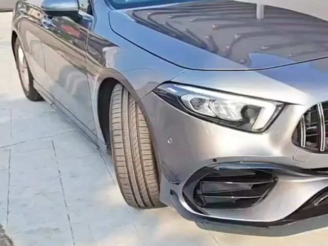 ON THE ROAD 2020 Mercedes Benz A180 1.3 AMG (A) - 1