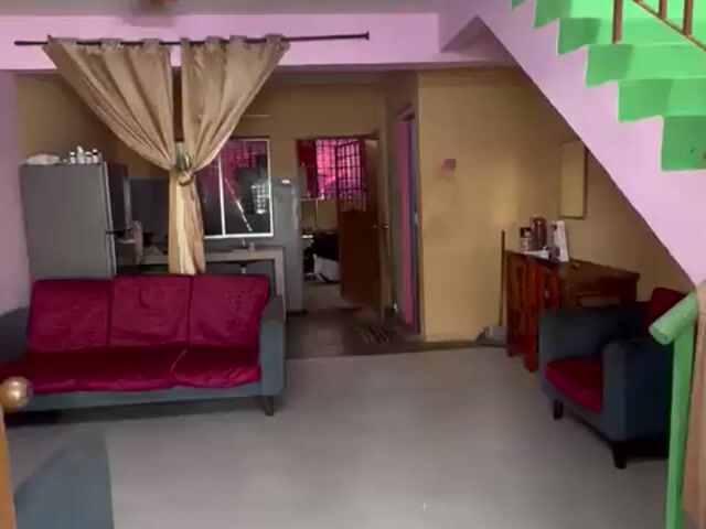 Video Image 1