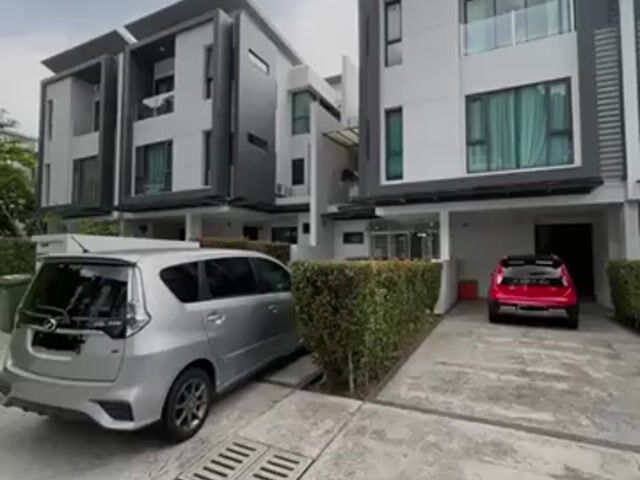Video Image 1
