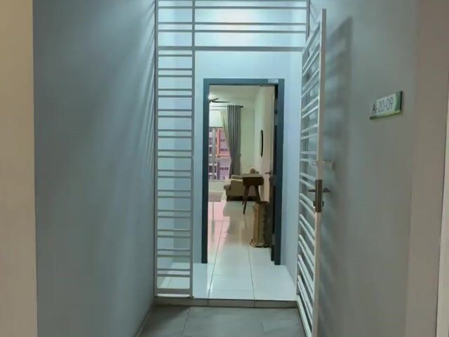 Video Image 1