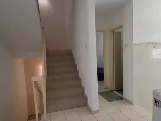 Video Image 1