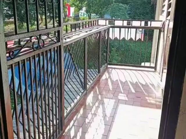 Video Image 1