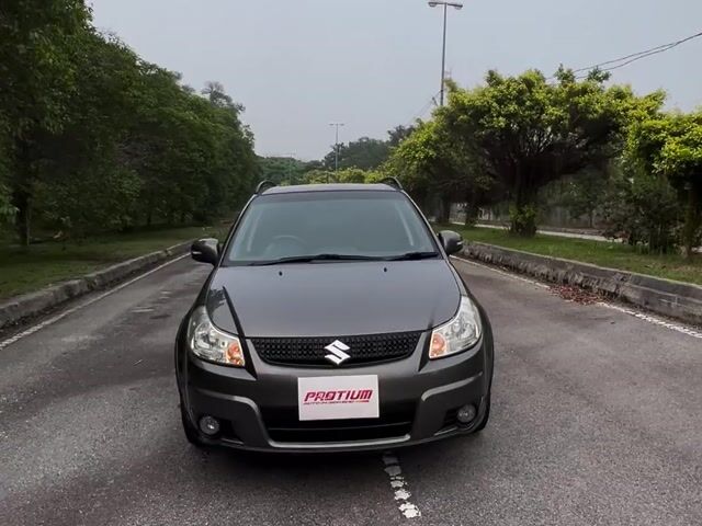 2013 Suzuki SX4 H/Back 1.6 (A)B/ListBolehLoanKedai - 1