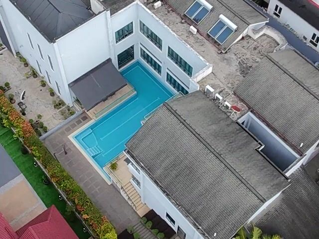 Video Image 1