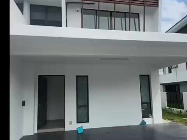 Video Image 1
