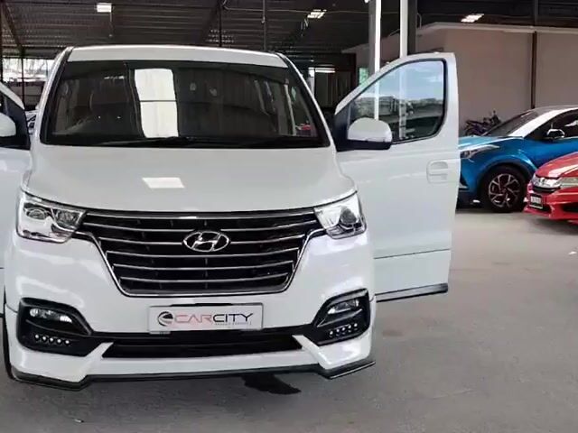 2019 Hyundai GRAND STAREX ROYALE LEATHER WARRANTY - 1