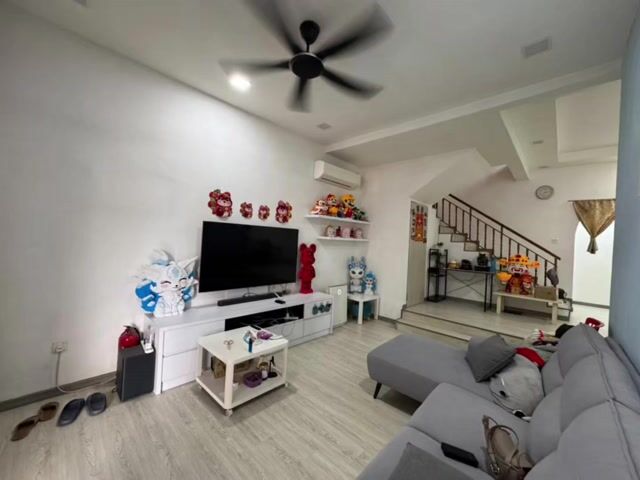 Video Image 1