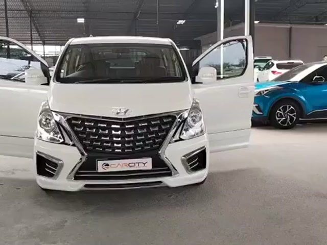 2016 Hyundai GRAND STAREX 2.5 FULL SPEC POWER DOOR - 1
