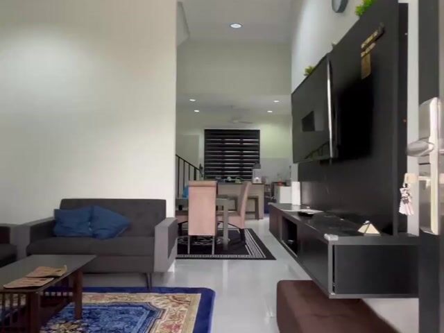 Video Image 1