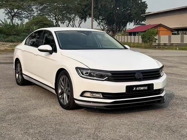 2018 Volkswagen PASSAT 2.0 TSI HIGHLINE (CKD) B8 - 1