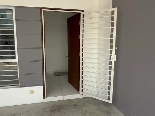 Video Image 1