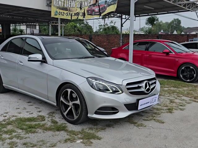 2013 Mercedes Benz E-CLASS 2.0 E250 3 Year Warrant - 1