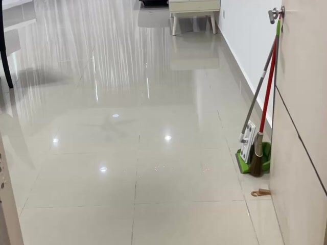 Video Image 1