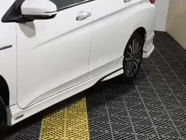 2018 Honda CITY 1.5 HYBRID FACELIFT / FSR ORI MIL - 1