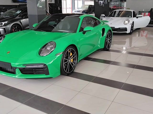 444HP 530NM 0-100KM/H 3.5SeC BOSE SPORT CHRONO UK - 1