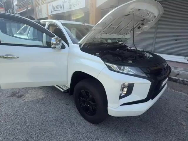 2015 Mitsubishi TRITON 2.5 VGT GS FACELIFT (A) - 1