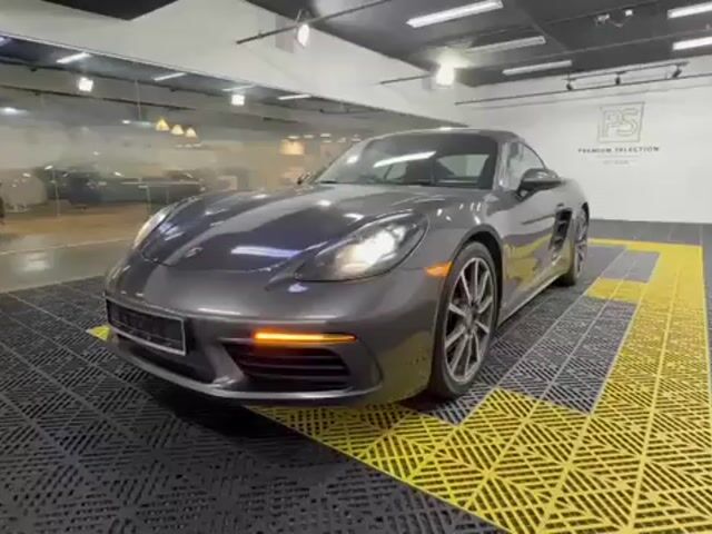 2018 Porsche CAYMAN 2.0 718 1 LADY OWNER ONLY - 1