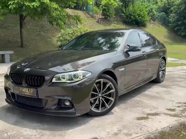 2015 BMW 520i 2.0 Condition Cantik Boleh Loan Lagi - 1