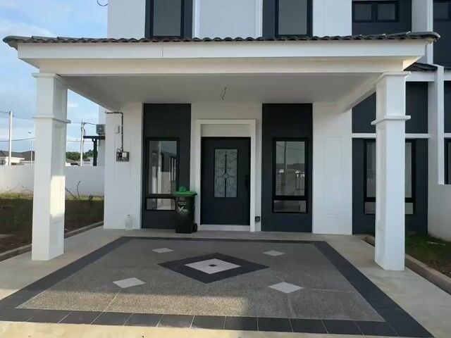 Video Image 1