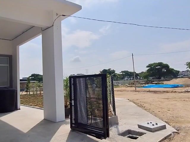 Video Image 1