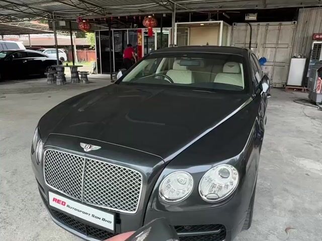 Bentley Flying Spur V8 Twin Turbo 507HP 680NM - 1
