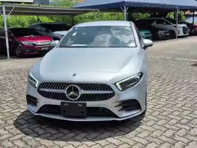 2021 Mercedes Benz A180 1.3 AMG GRADE 5A - 1