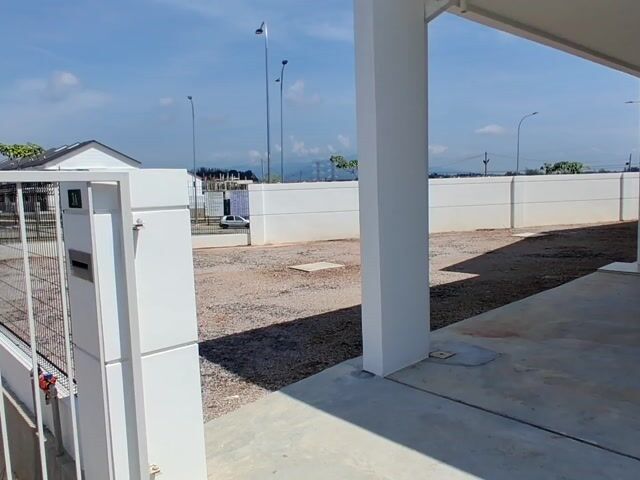 Video Image 1